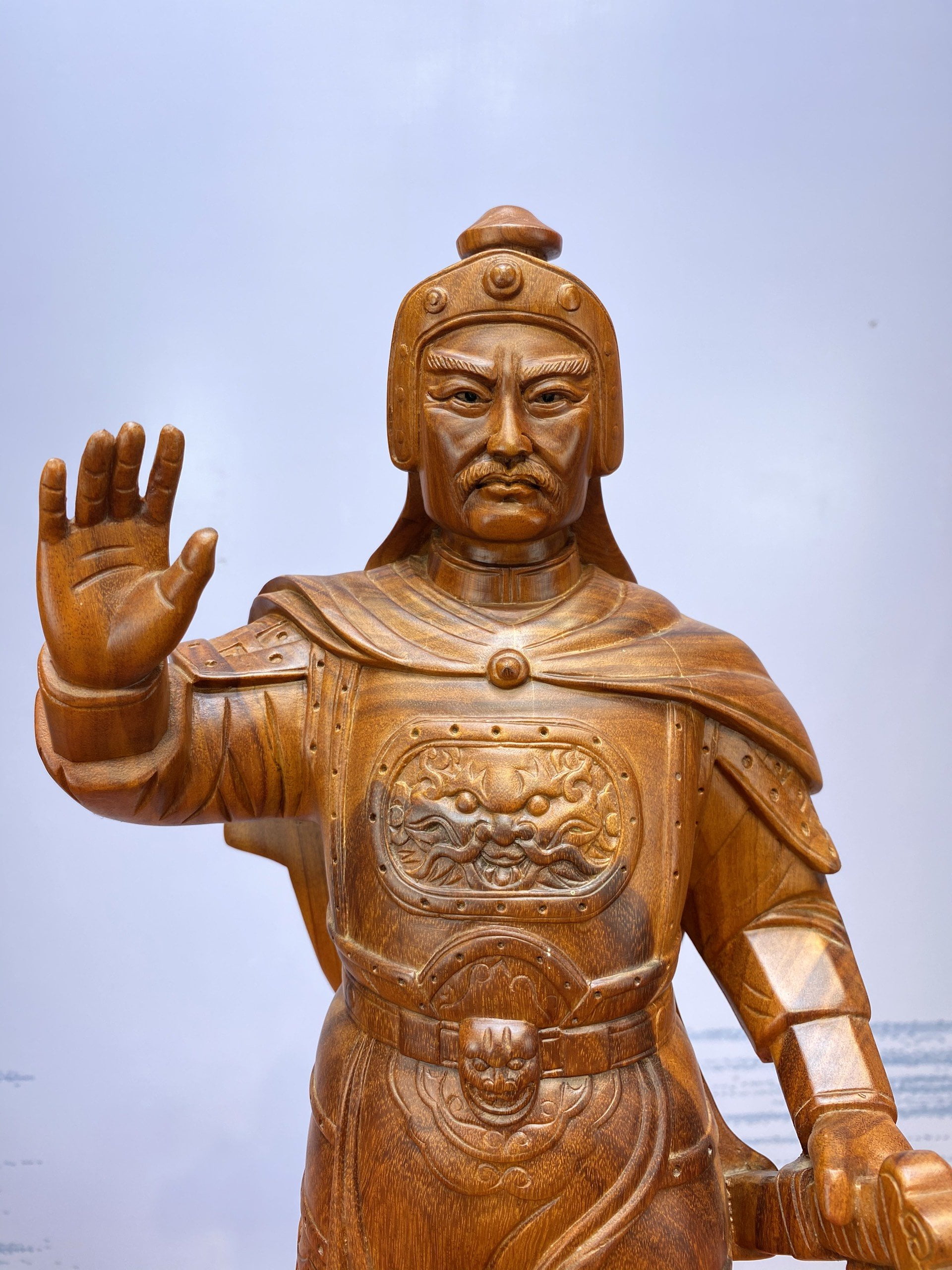 Tượng Gỗ Vua Quang Trung