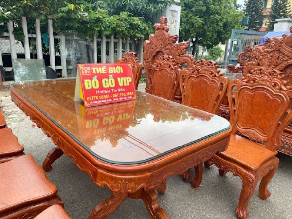Thế giới gỗ VIP chuyên cung cấp bộ bàn ăn gỗ 8 ghế chất lượng, giá rẻ