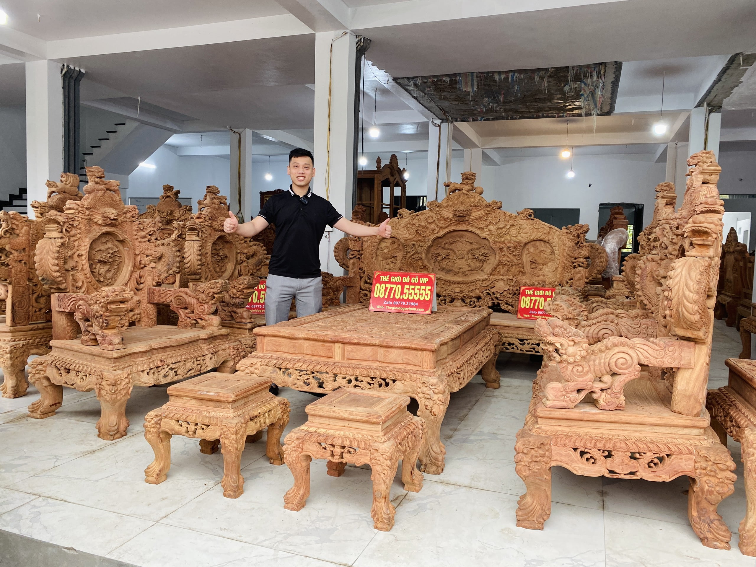 Khám phá bộ Nghê Rồng Đỉnh Đoản 2m9 - 13 món gỗ Hương Lào siêu khủng cực hiếm tại Thế Giới Đồ Gỗ Vip